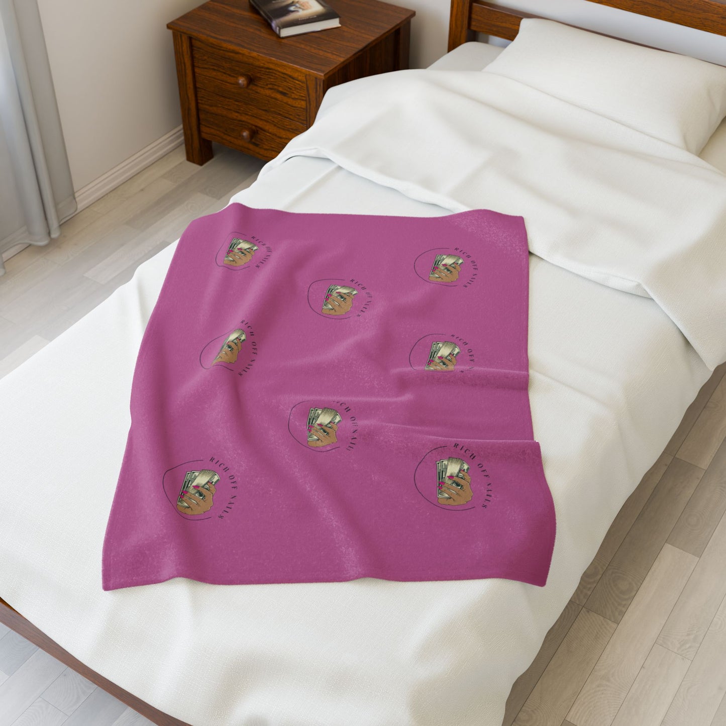 Cozy Velveteen Plush Blanket with Inspirational Design