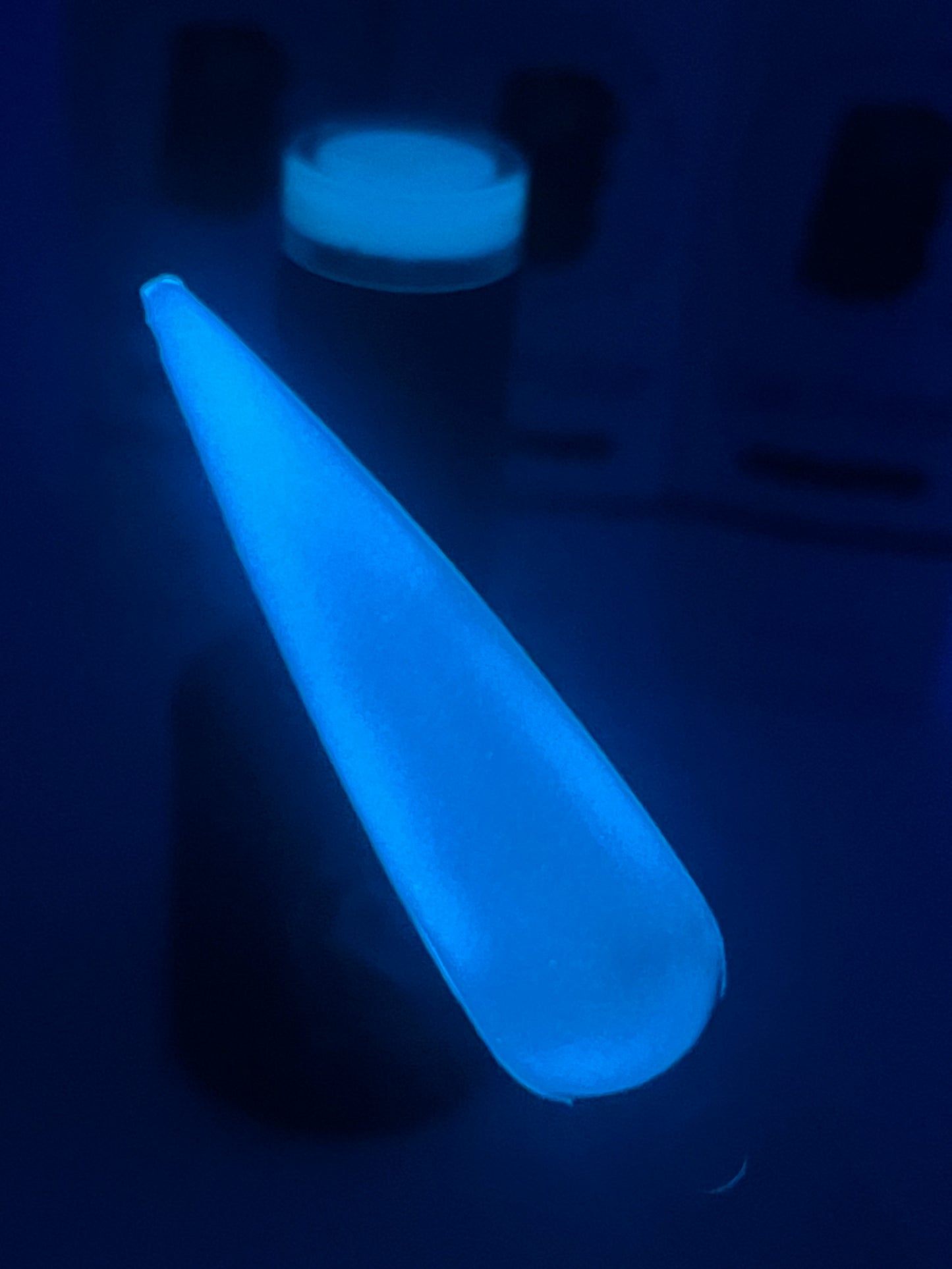 GLOW IN DARK 12